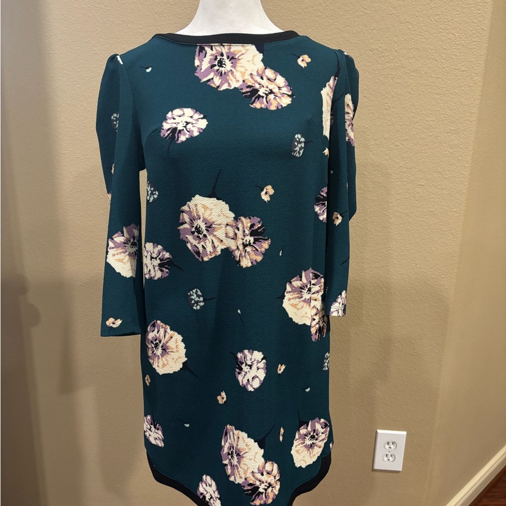 Xhilaration Green Midi Sheath Dress with Long Sleeves and Crew Neck